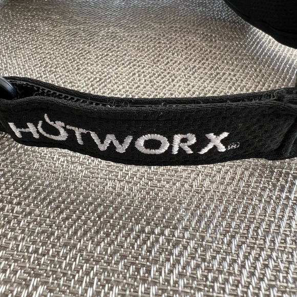 HOTWORX Black Visor and Accessories Set - Picture 7 of 7